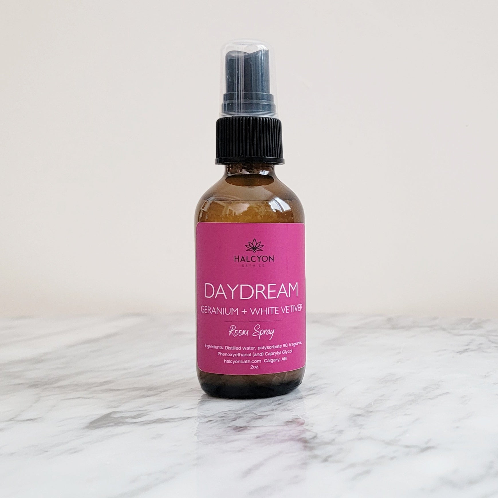 Daydream Geranium White Vetiver Room Spray