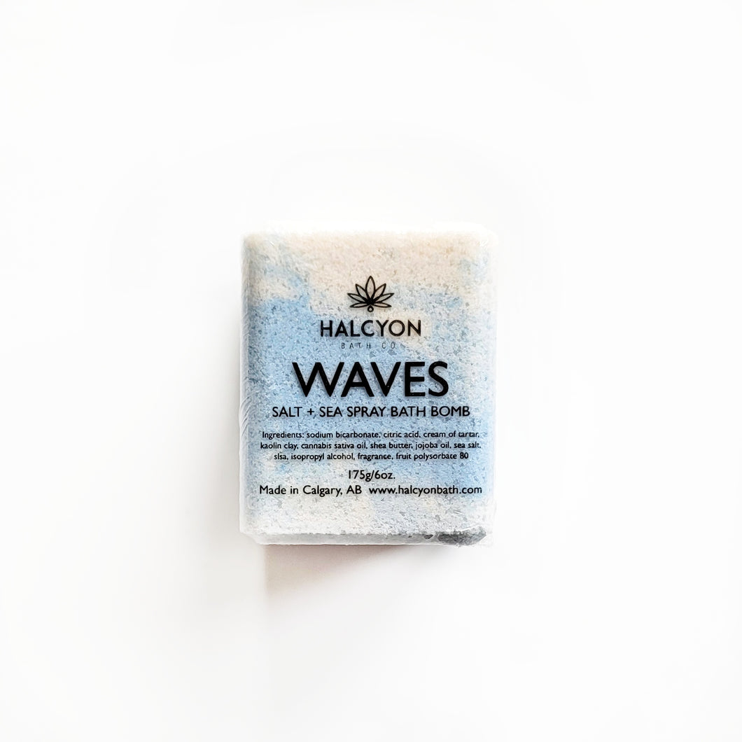 Waves - Salt + Sea Spray Bath Bomb