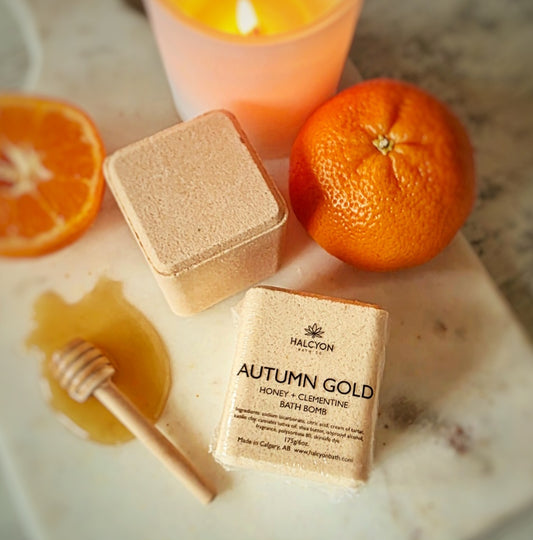 Autumn Gold - Honey + Clementine Bath Bomb