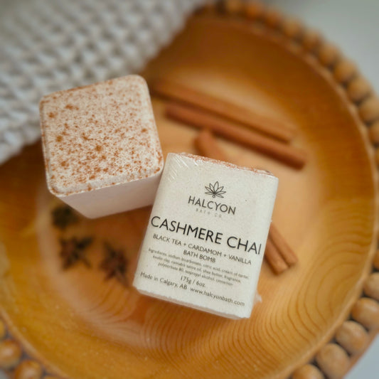Cashmere Chai - Black Tea + Cardamom + Vanilla Bath Bomb