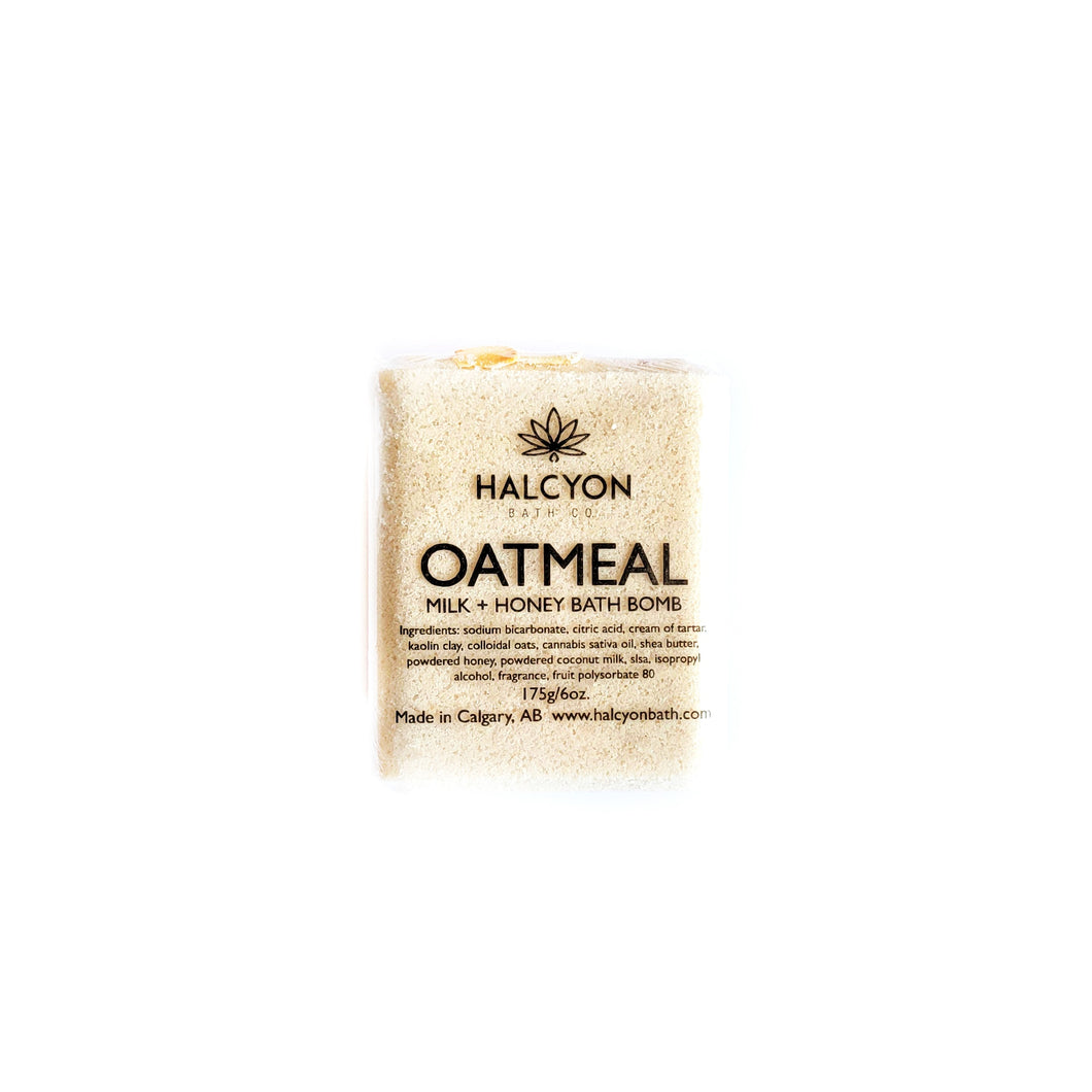 Oatmeal, Milk + Honey Bath Bomb